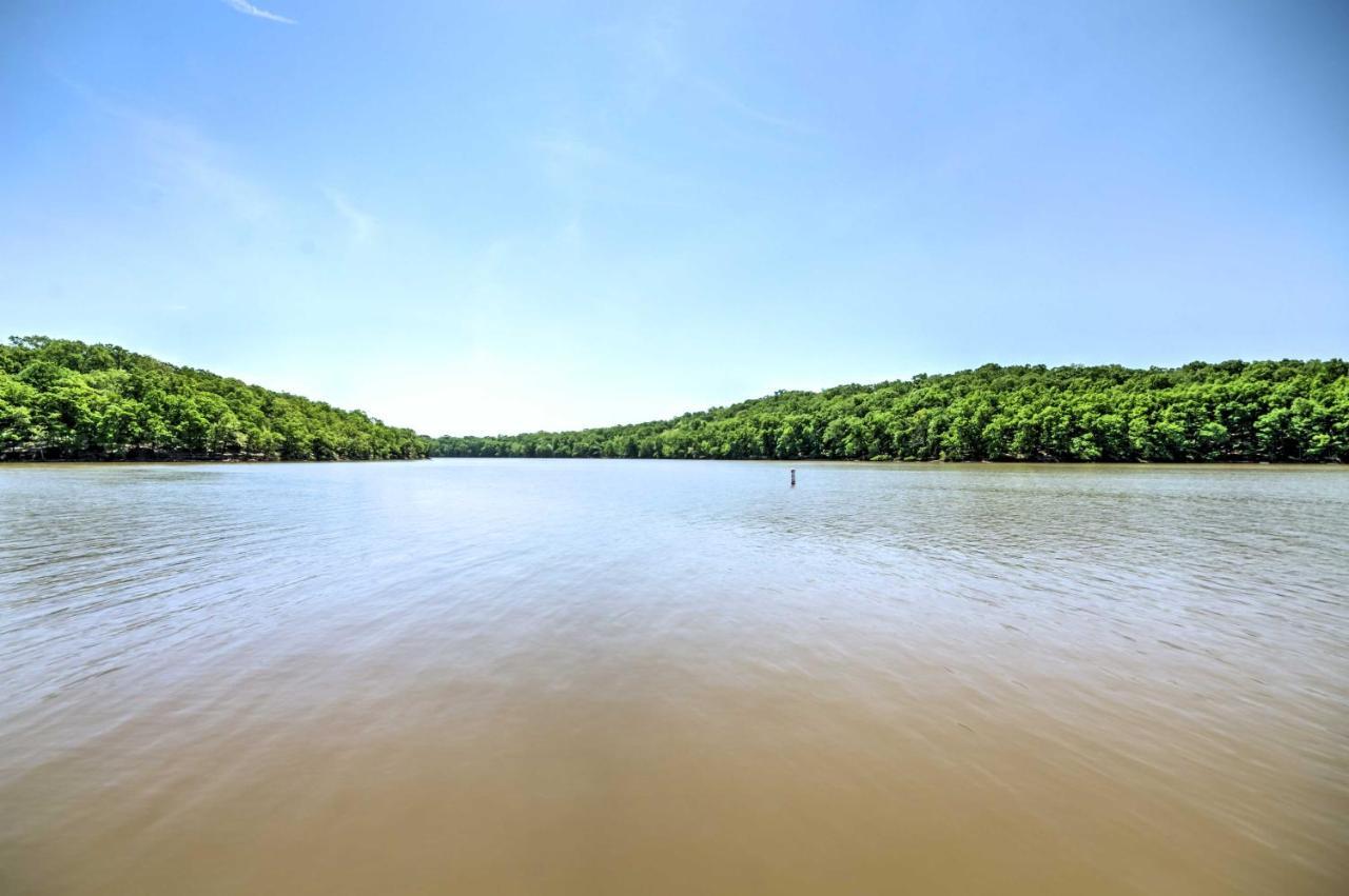 Lakefront Osage Beach Condo Balcony And Pool Access Εξωτερικό φωτογραφία