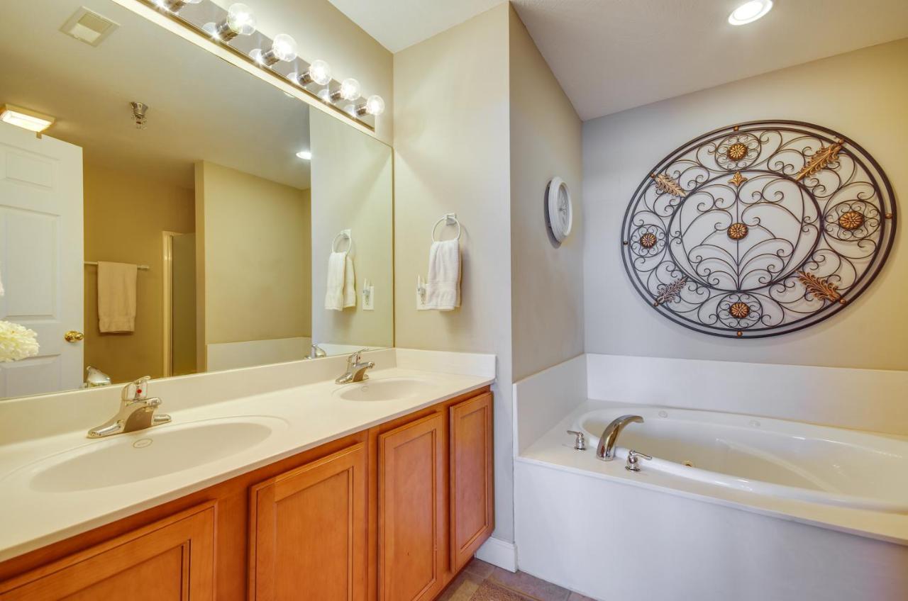 Lakefront Osage Beach Condo Balcony And Pool Access Εξωτερικό φωτογραφία